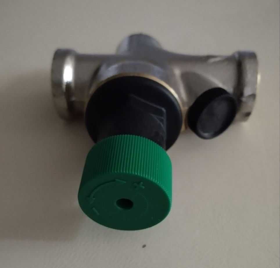 Редуктор тиску води Honeywell (Resideo) D04-1/2A