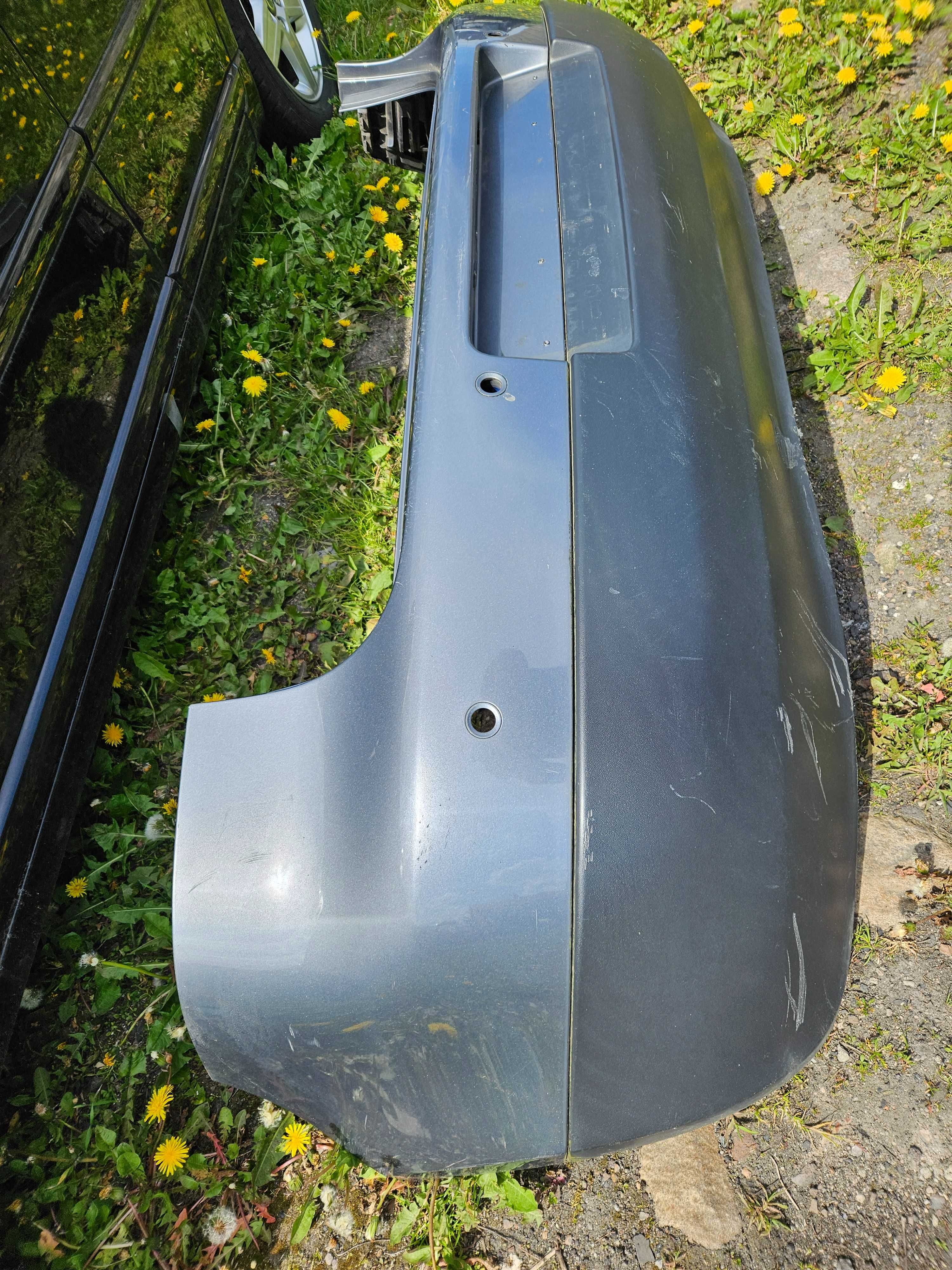Zderzak Tylni tył   VW GOLF V 5 PDC LY7W