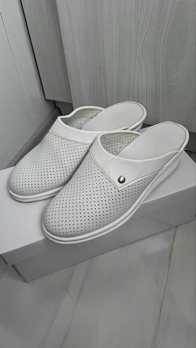 Шкіряне ортопедичне взуття 37 38