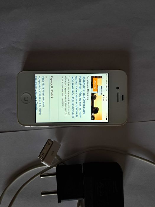 iPhone 4s. 16Gb White б/у.