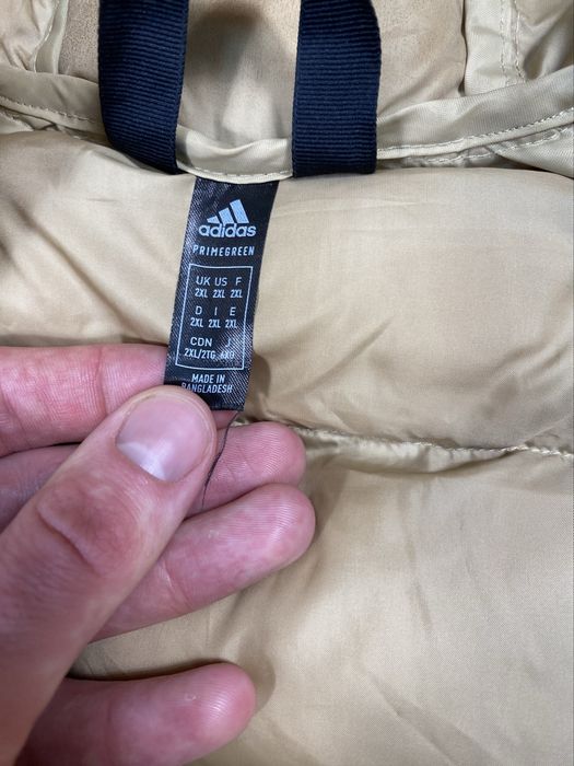 Adidas зимова куртка