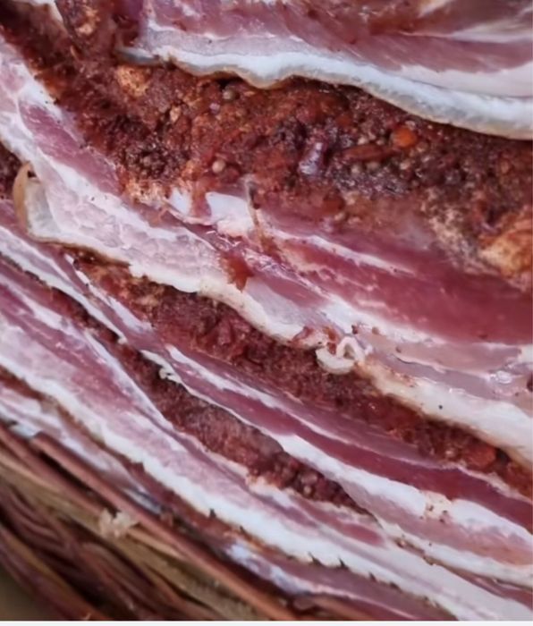 Сало домашнє  з прянощами та без свіже на любий смак та вибір