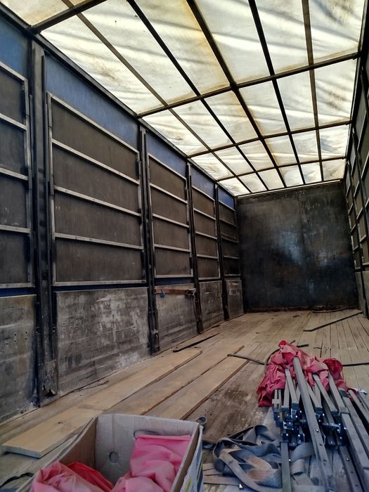 Продам або поміняю на легкове авто