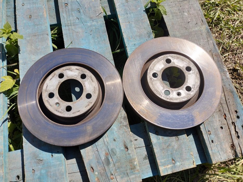 Тормозні диски Volkswagen Bora