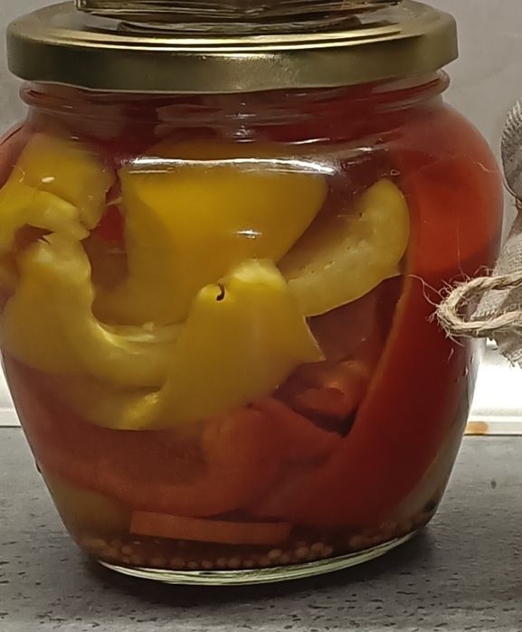 Papryka marynowana 500 ml 5 szt.