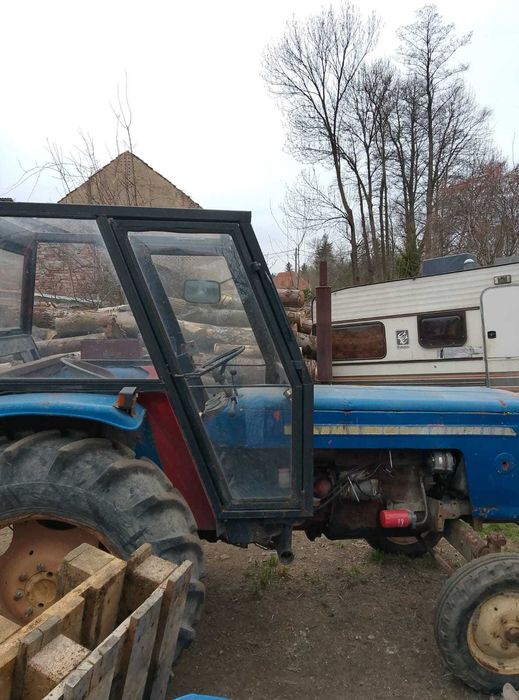 Ursus c 360 kompletna zwolnica  lewa i prawa