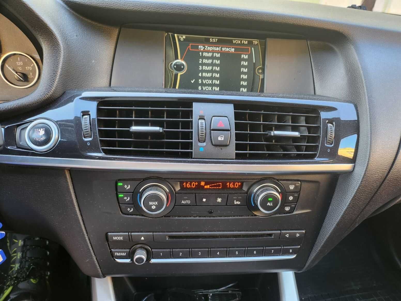 ...BMW X3 F25...