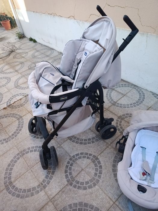 Carrinho de bebe trio Chicco sprint