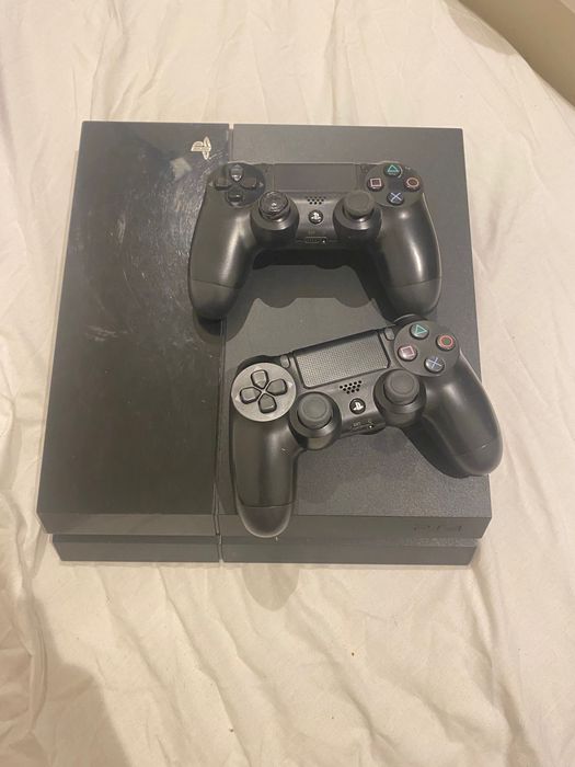 “Pack PS4 Completo + TV LG 32” Full HD – Ideal para Gaming & Maratona!