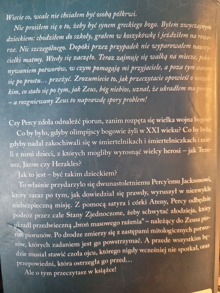 Złodziej Pioruna Rick Riodan Percy Jackson