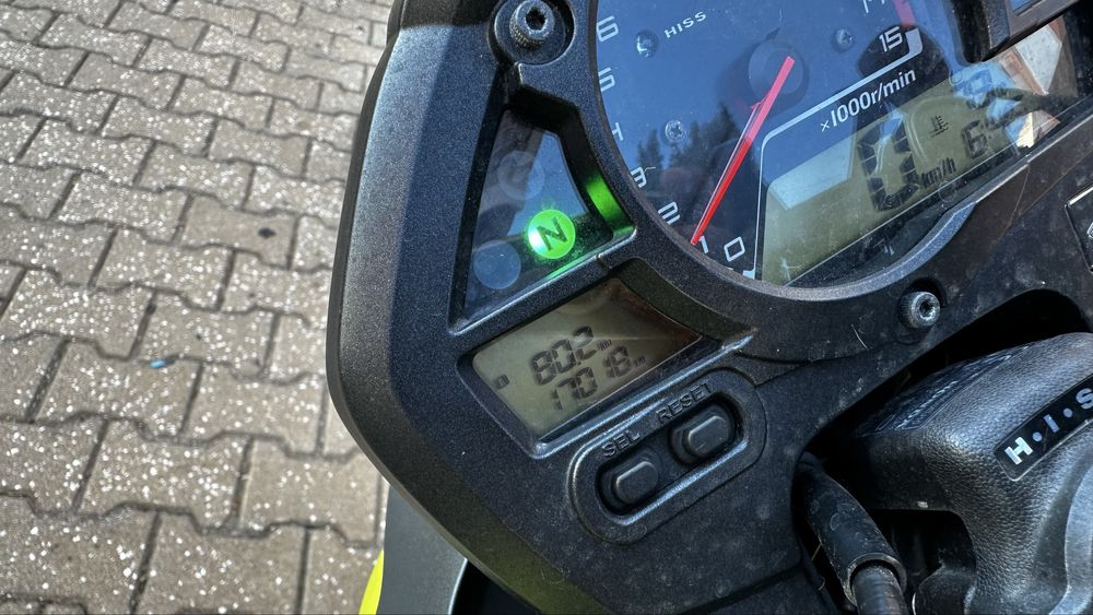 Vendo moto Hornet 600 semi-nova
