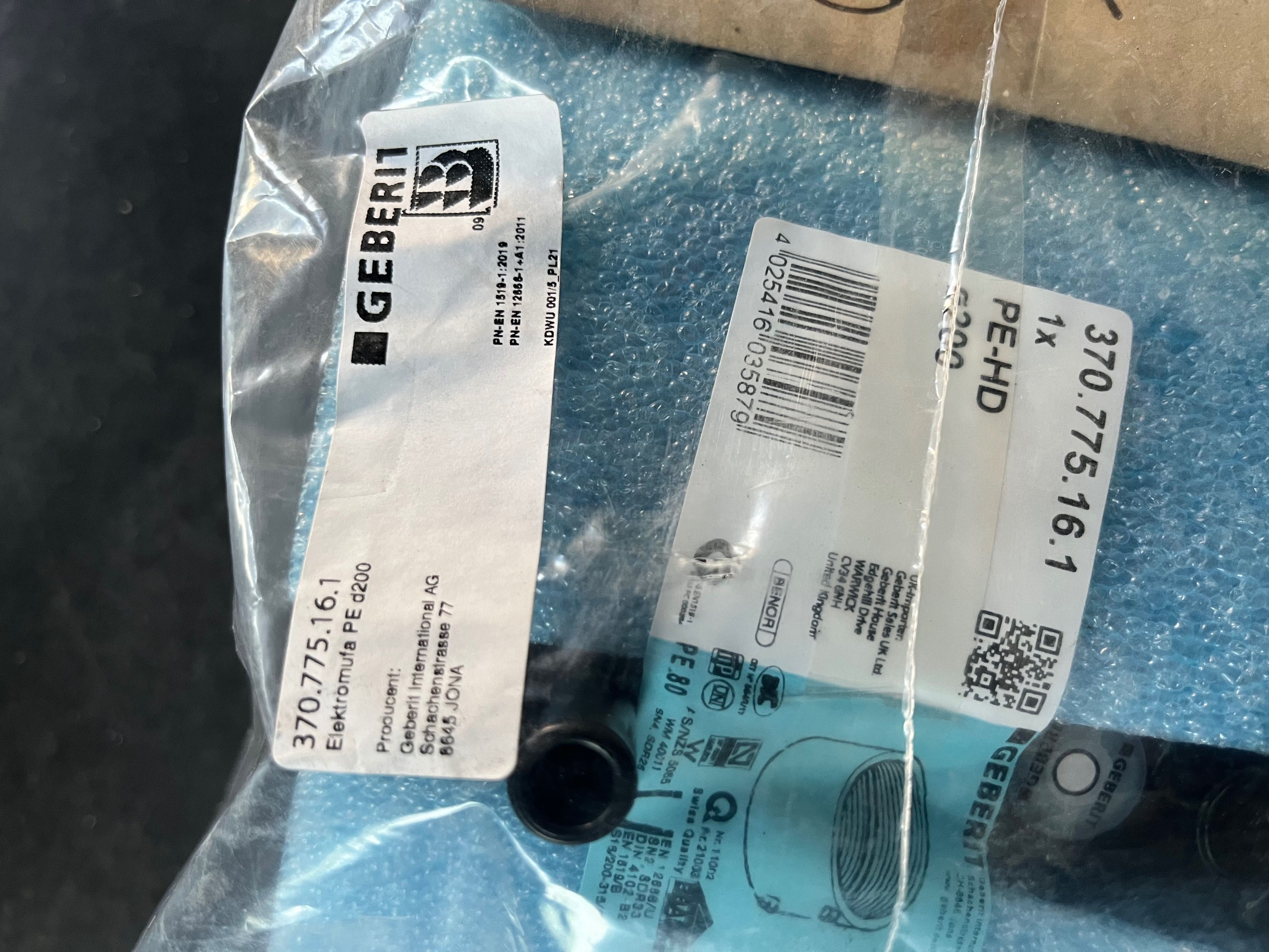 Elektromufa HDPE Geberit