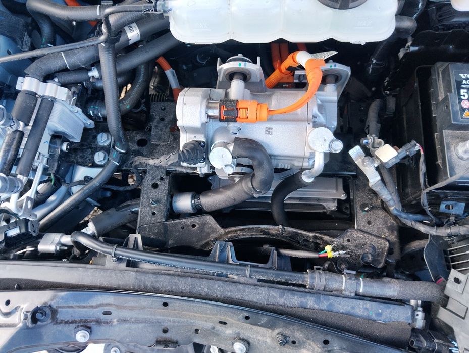 Volvo EX30 51 kWh single motor core
