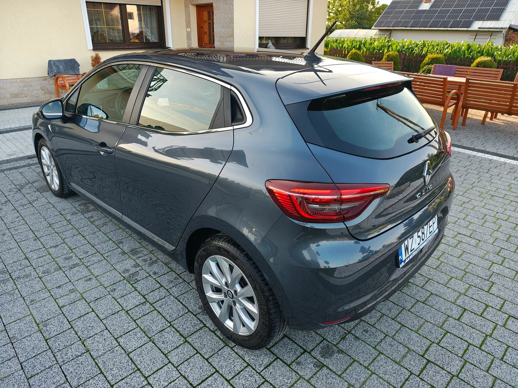 Renault Clio 1.0 TCE 90 Intens, bezwypadkowy, Serwis ASO, faktura VAT 23%