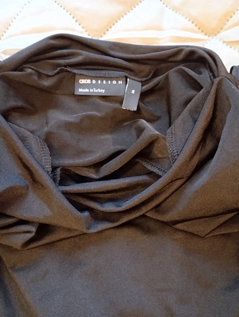 Czarna sukienka ASOS design M
