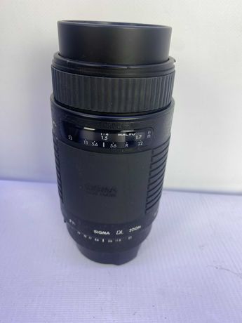 Obiektyw Sigma Sony A SIGMA 70-300mm DL Macro 1:4.5-5.6