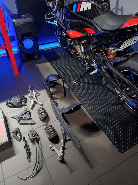 Zaciski hamulcowe przód BMW S1000RR K67