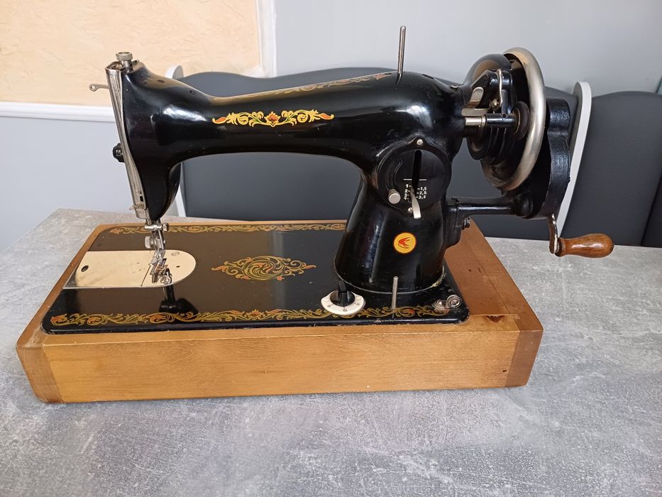 Швейная машинка рабочее состояние