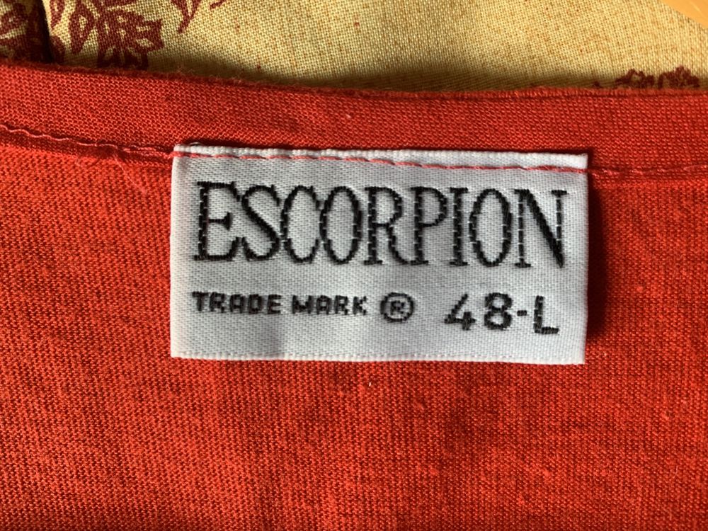 Blusa Escorpion, tamanho L