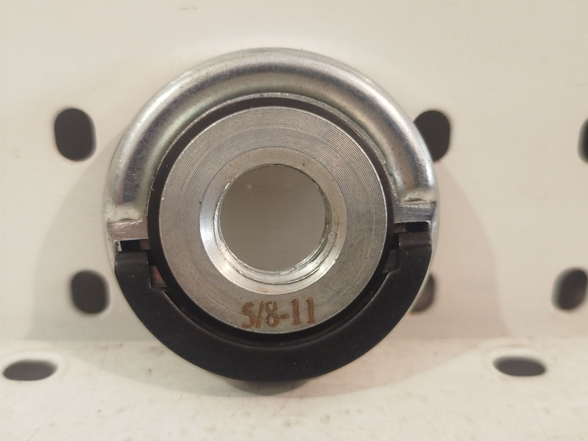 Milwaukee FIXTEC швидкозатисна гайка 5/8-11  США