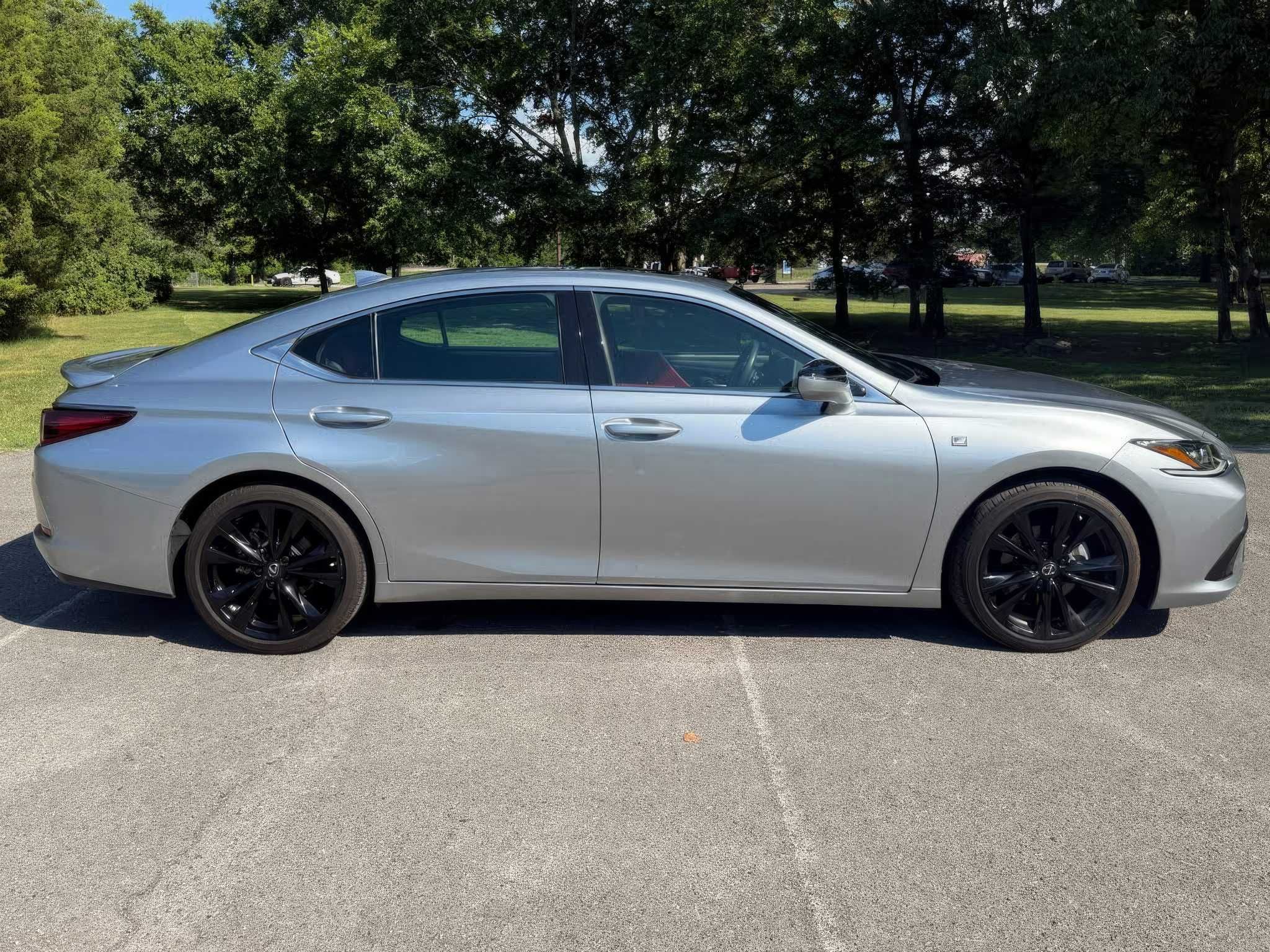 2022 Lexus ES 350