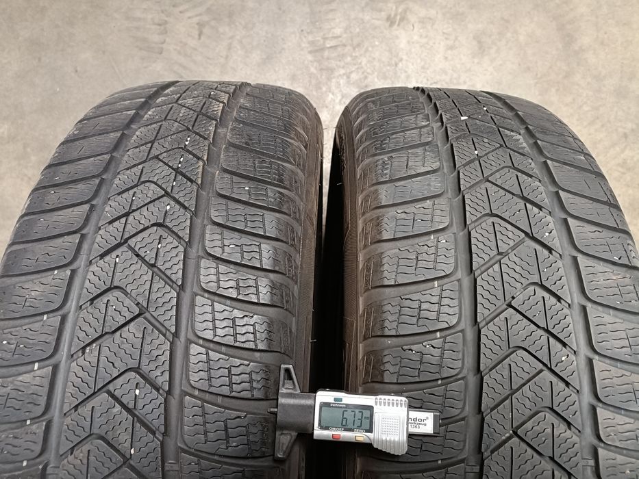 Opony zimowe Pirelli Winter Sottozero 3 AO 235/55R18 104H
