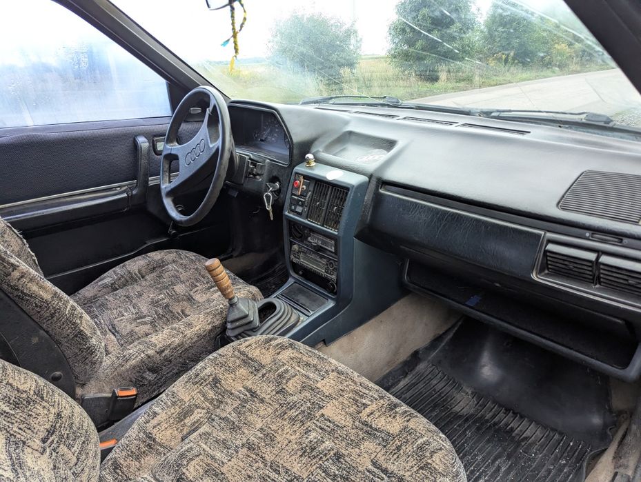 Ауді 100 с3 мотор бензин 2.0 газ