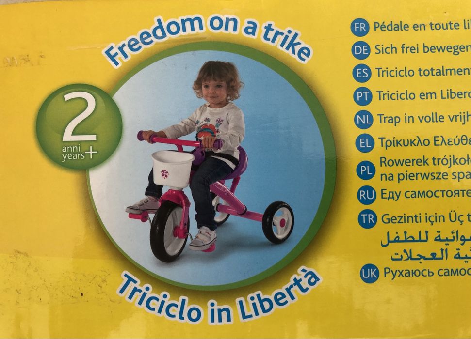 Triciclo de menina da Chicco