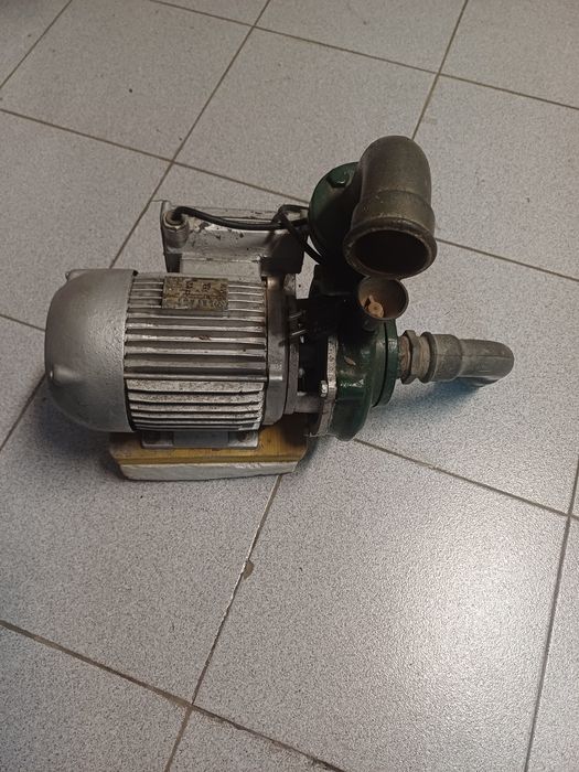 Bomba eléctrica 1.5 cv