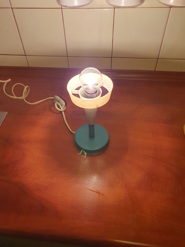 Lampka grzybek prl. Brak klosza. Lampa, podstawa