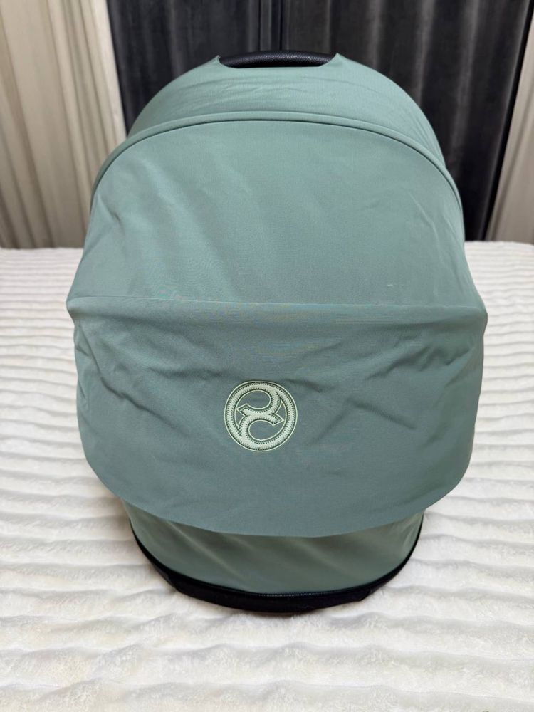 Люлька Cybex Priam Lux R Leaf Green