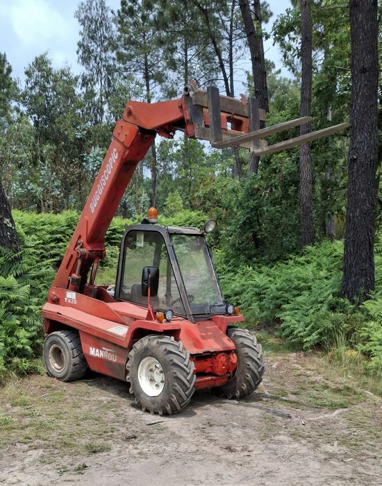 Empilhador telescópico Manitou bt420
