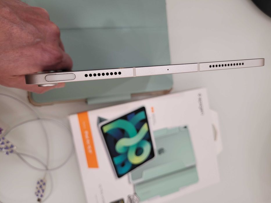Планшет ipad Air 2022 64gb WiFi + Lte Cellular