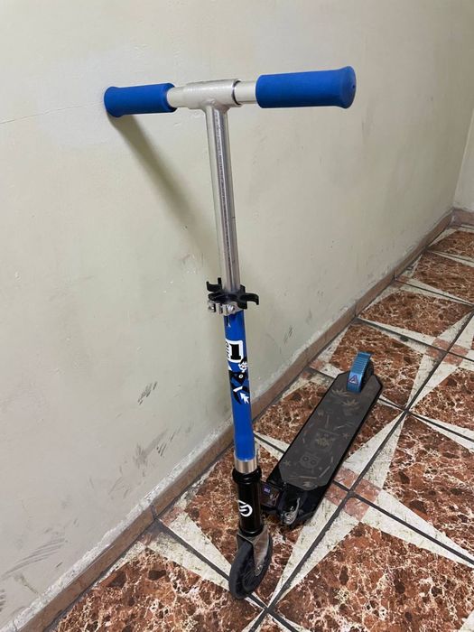 Дитячий самокат Oxelo MID 1 5-8 років