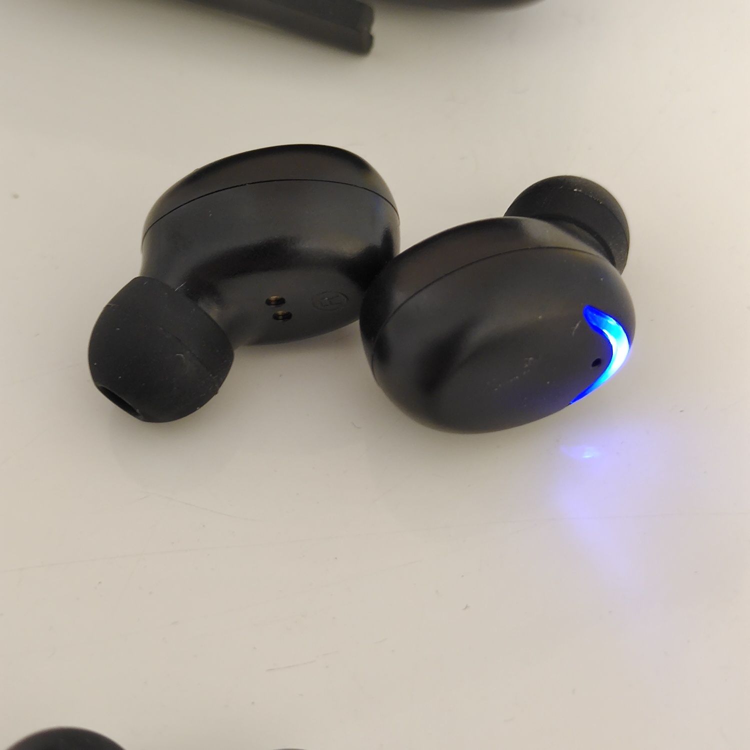 TWS bluetooth навушники з повербанком