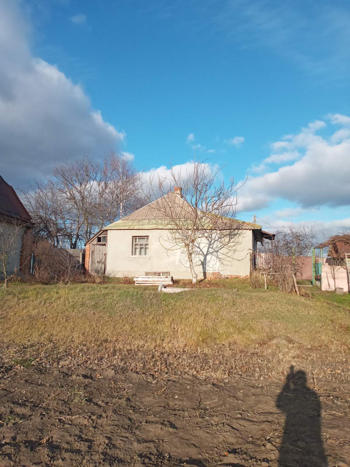 Продам  дом с участком.