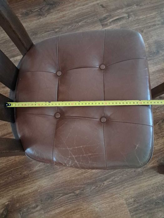 Krzesła dębowe- 4 szt