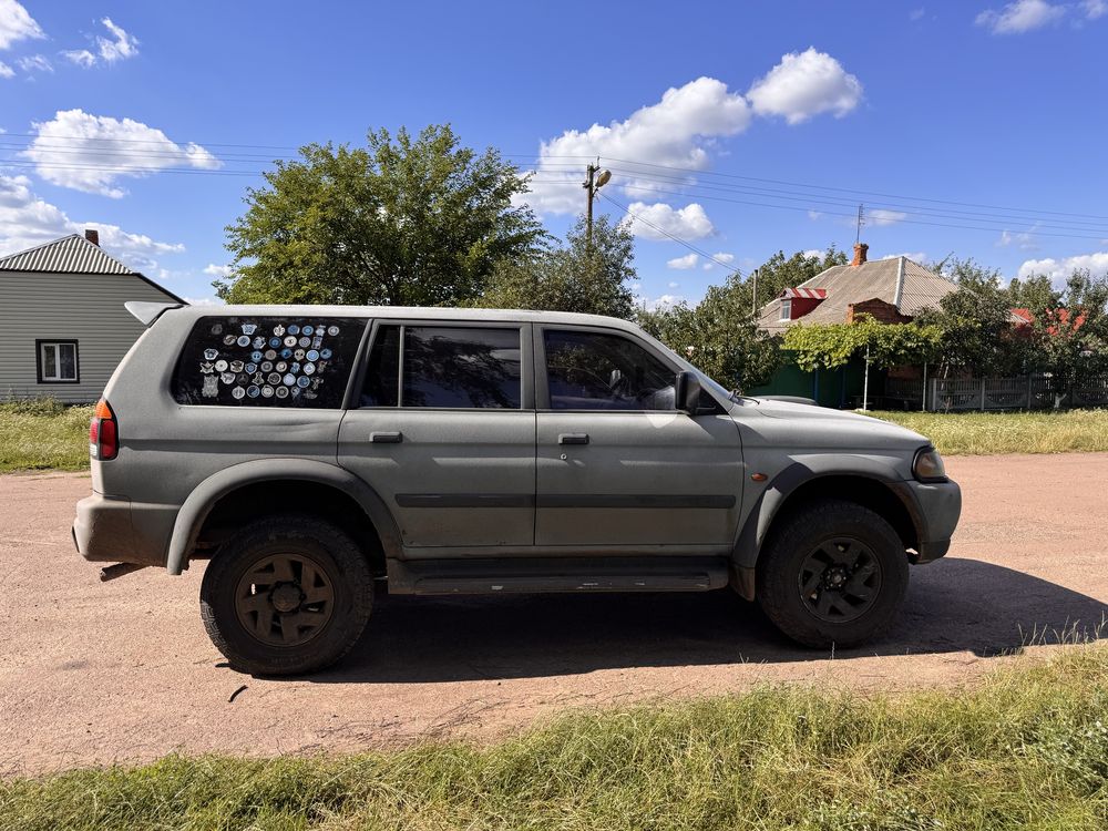 Mitsubishi pajero sport 2007
