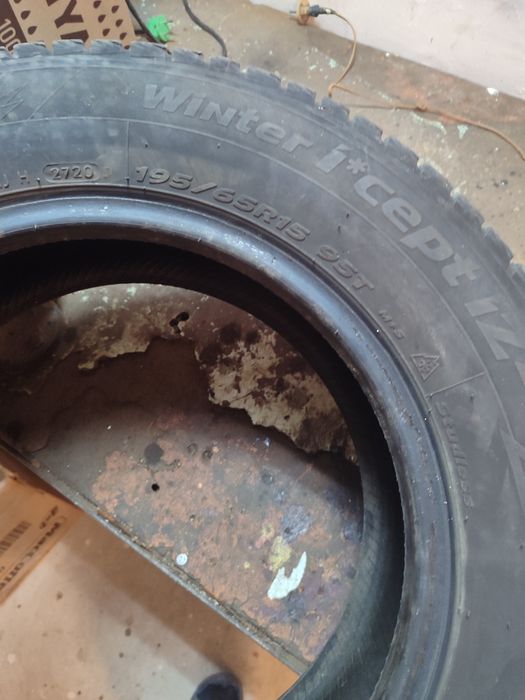 Зимові шини Hankook Winter I*Cept 195/65 R15 95T