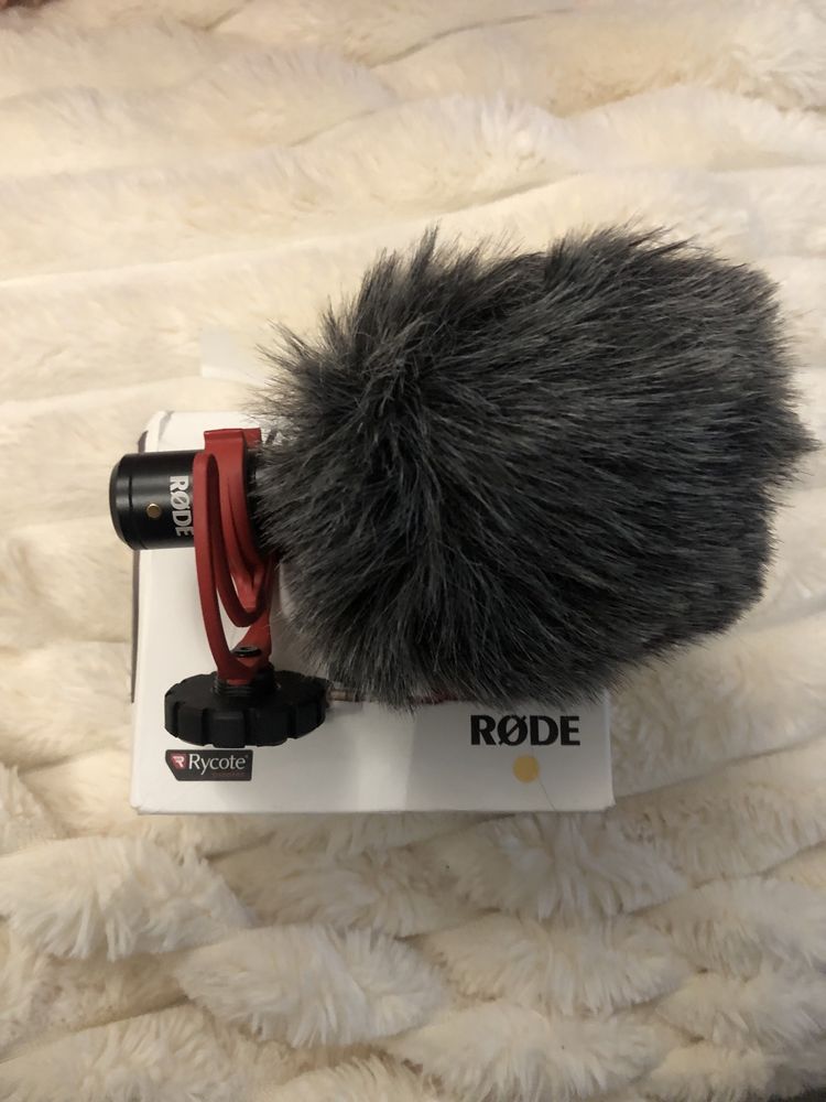 Микрофон накамерный Rode (новый)