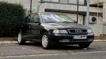 Carro Audi A4 - 125 Cavalos - 1.8 Gasolina - 5 Lugares - 4 Portas