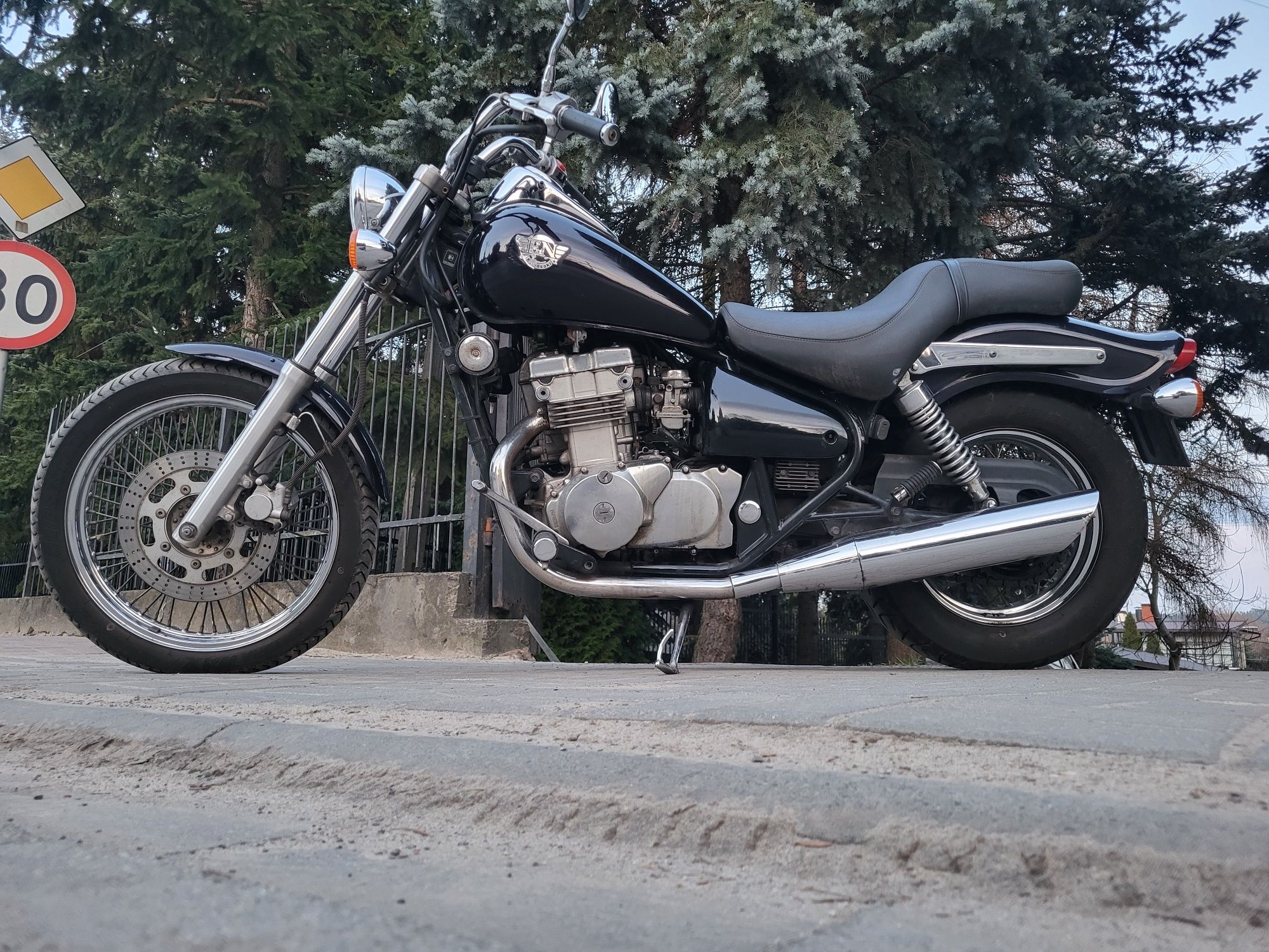 Suzuki 650 ls savage virago