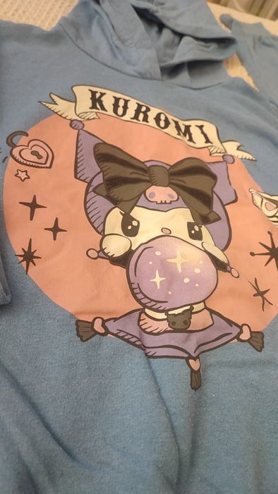 Bluza z kapturem i spodnie dresy 158