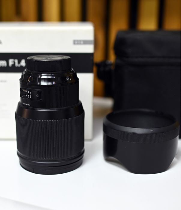 об’єктив Sigma 85mm f/1.4