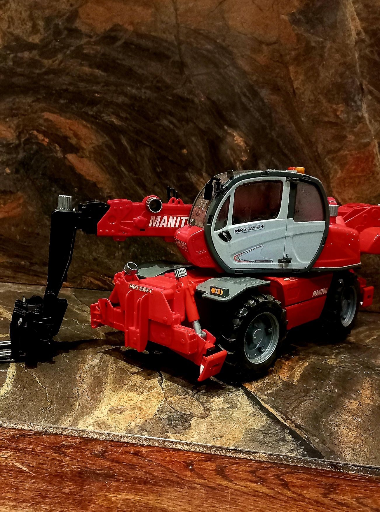 Bruder zabawka Manitou