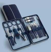 Манікюрно-педикюрний набір із інструментами 18 предметів. Для нігтів