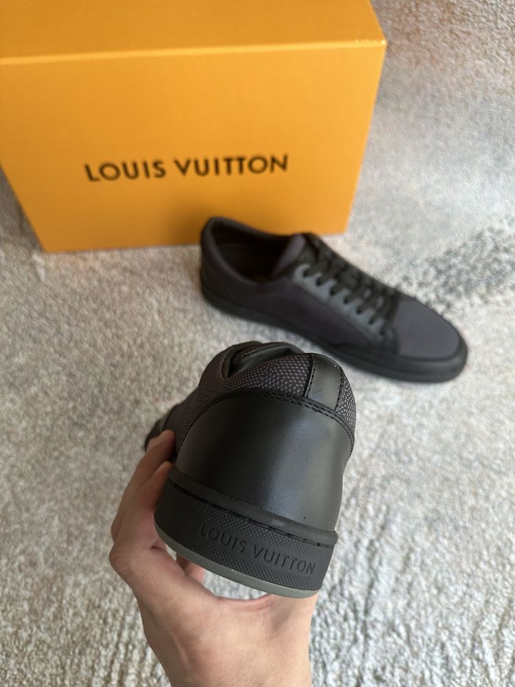 Чоловічі кеди Louis Vuitton