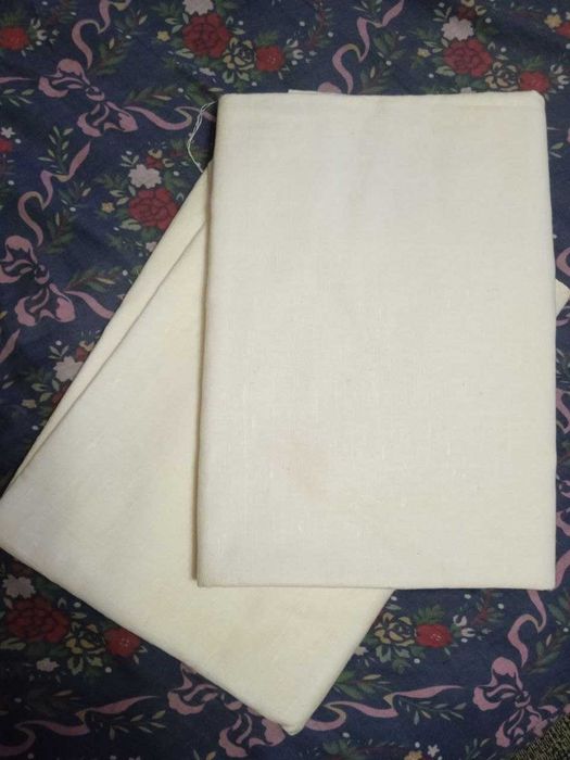 Продаю новые белые простыни х/б и льняные