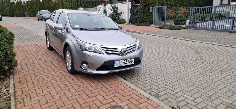Toyota Avensis Premium, Salon Polska, b. dobry stan, serwis ASO, Navi