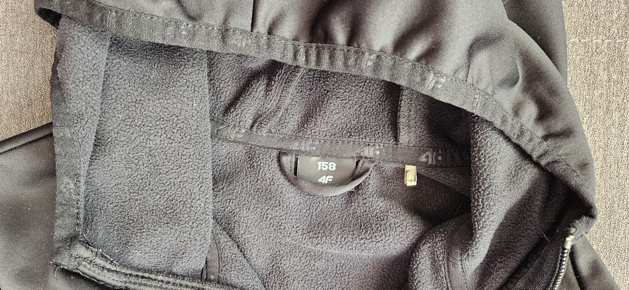 Kurtka z kapturem softshell 4f rozm. 158